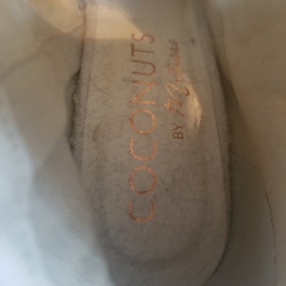 Coconuts by Matisse Booties. Light beige. Size 7 - Picture 3 of 8